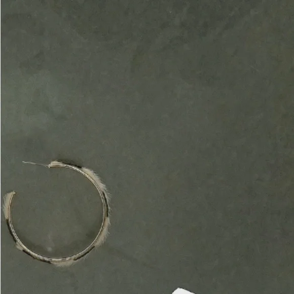 LEOPARD PRINT FAUX FUR HOOP EARRINGS
(New) - Picture 3 of 5